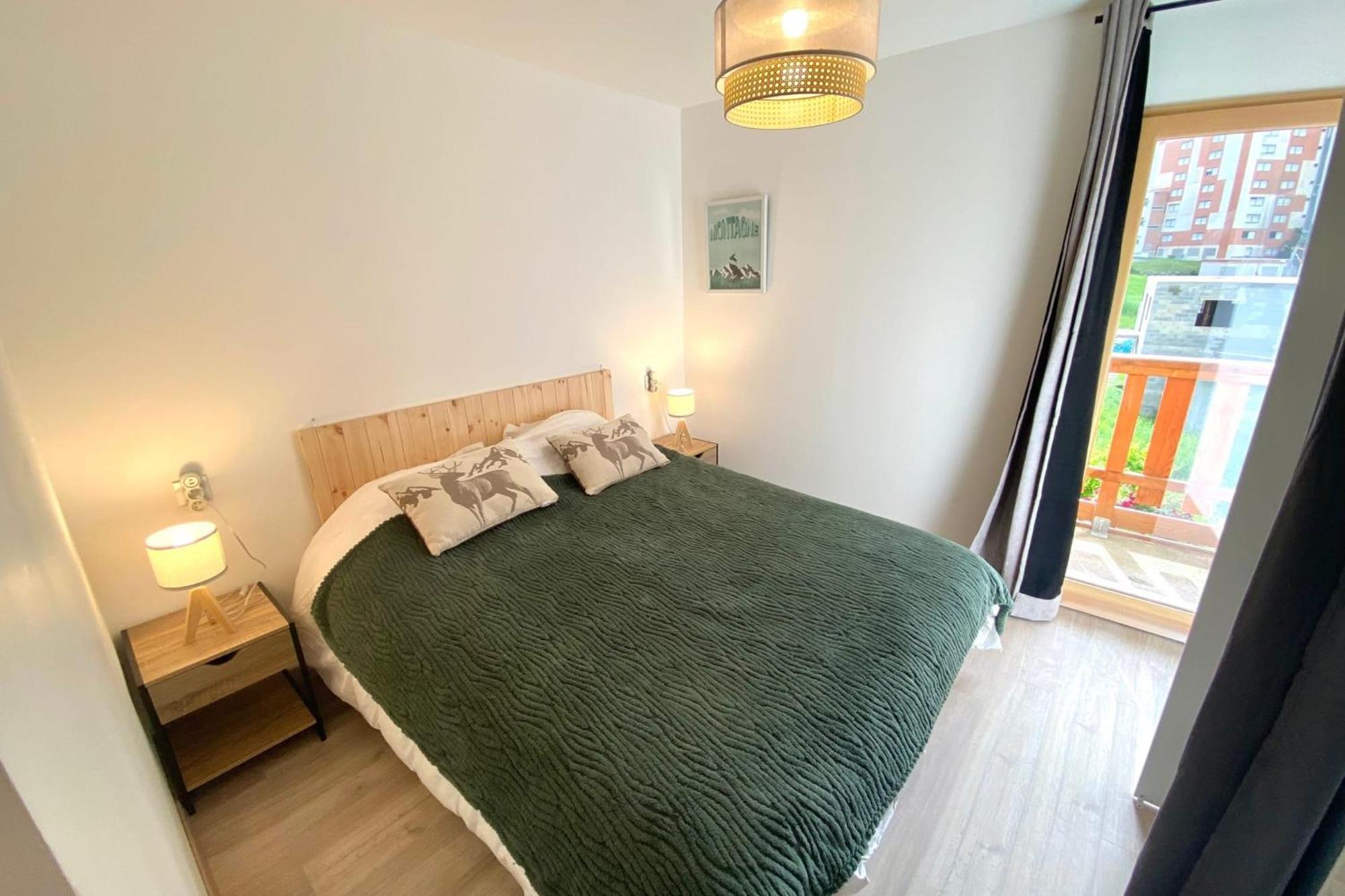 Apartment For 4 To 6 People With A 60M Terrace Saint-Jean-de-Maurienne Zewnętrze zdjęcie
